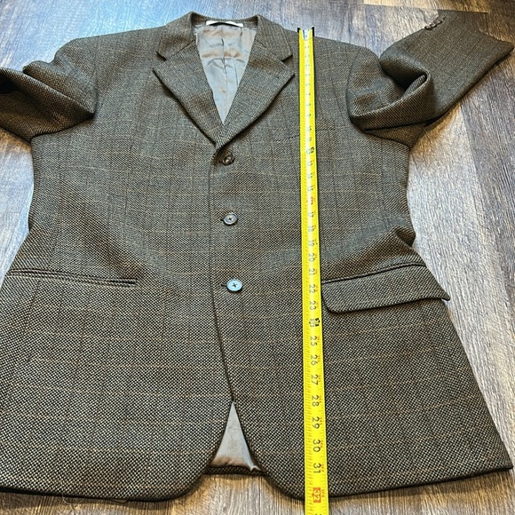 Joseph Abboud Sport Coat (41L) - Picture 7 of 9